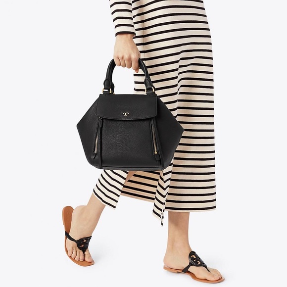 Tory Burch Claret Half Moon Satchel in Black EUC - Picture 4 of 10